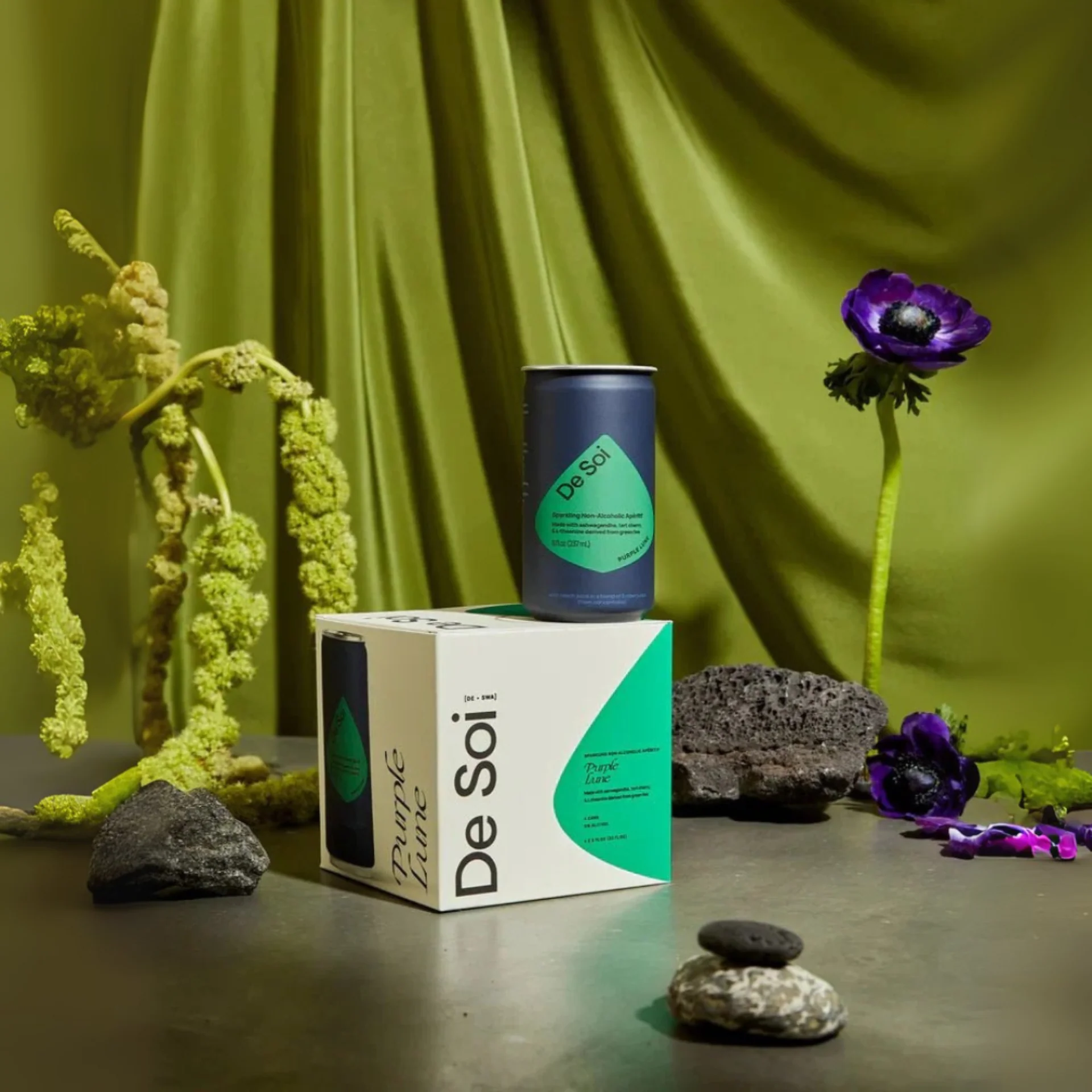 SUNNYSIDE - De Soi -  Purple Lune Non-Alcoholic Apéritif- Can (4-pack) - Image 3